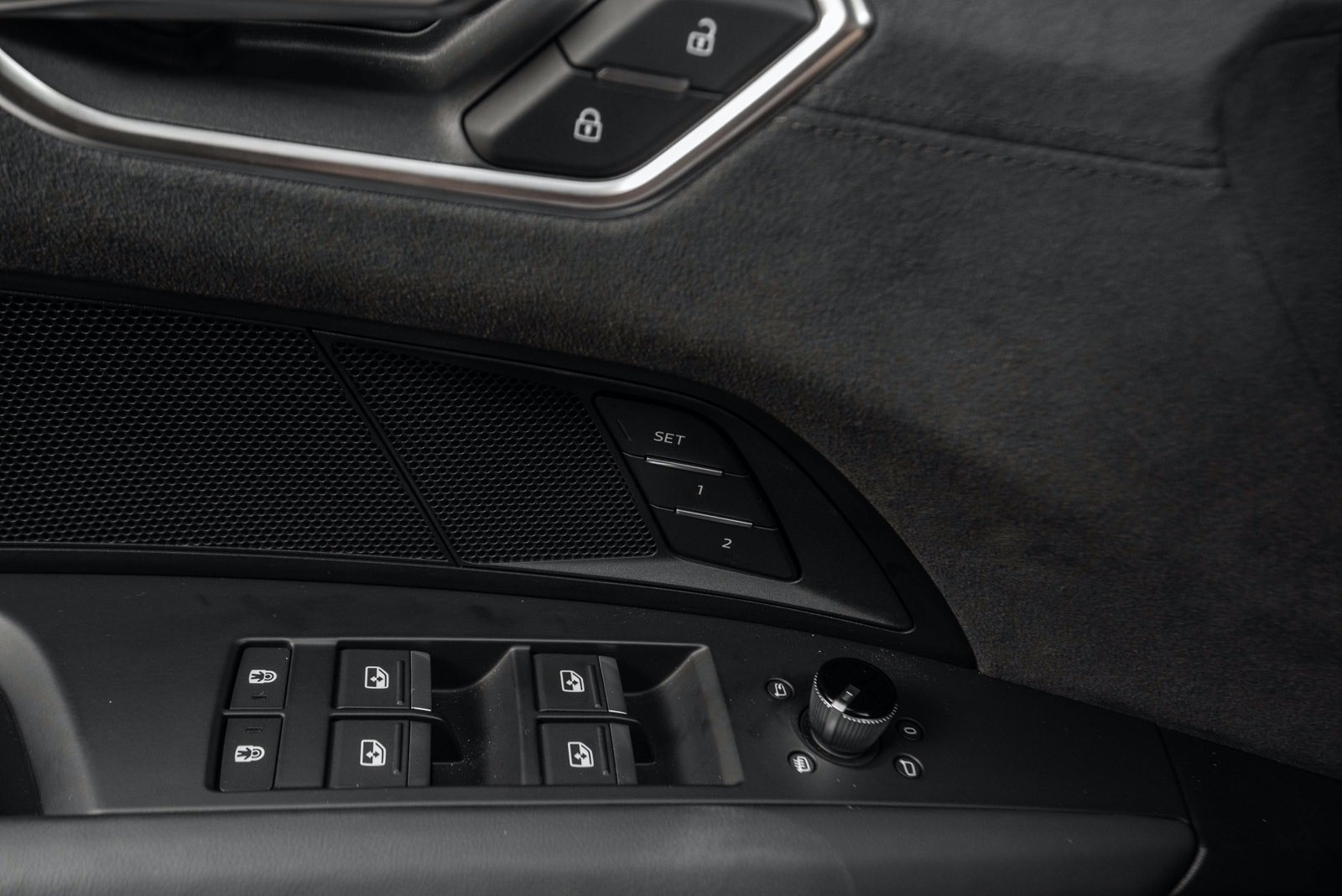 Audi e-tron GT PRO MASSAGE LASER B&O PANO 4 ROUES DIRECTIONS SPORTSOUND