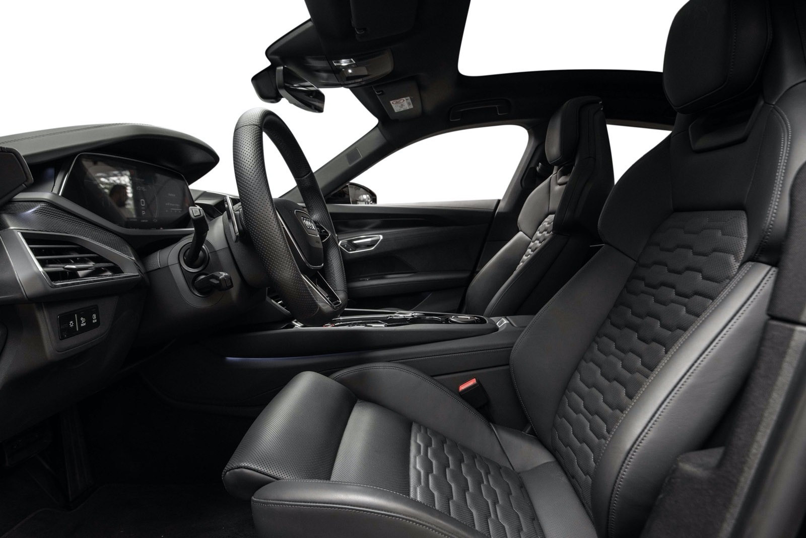 Audi e-tron GT PRO MASSAGE LASER B&O PANO 4 ROUES DIRECTIONS SPORTSOUND