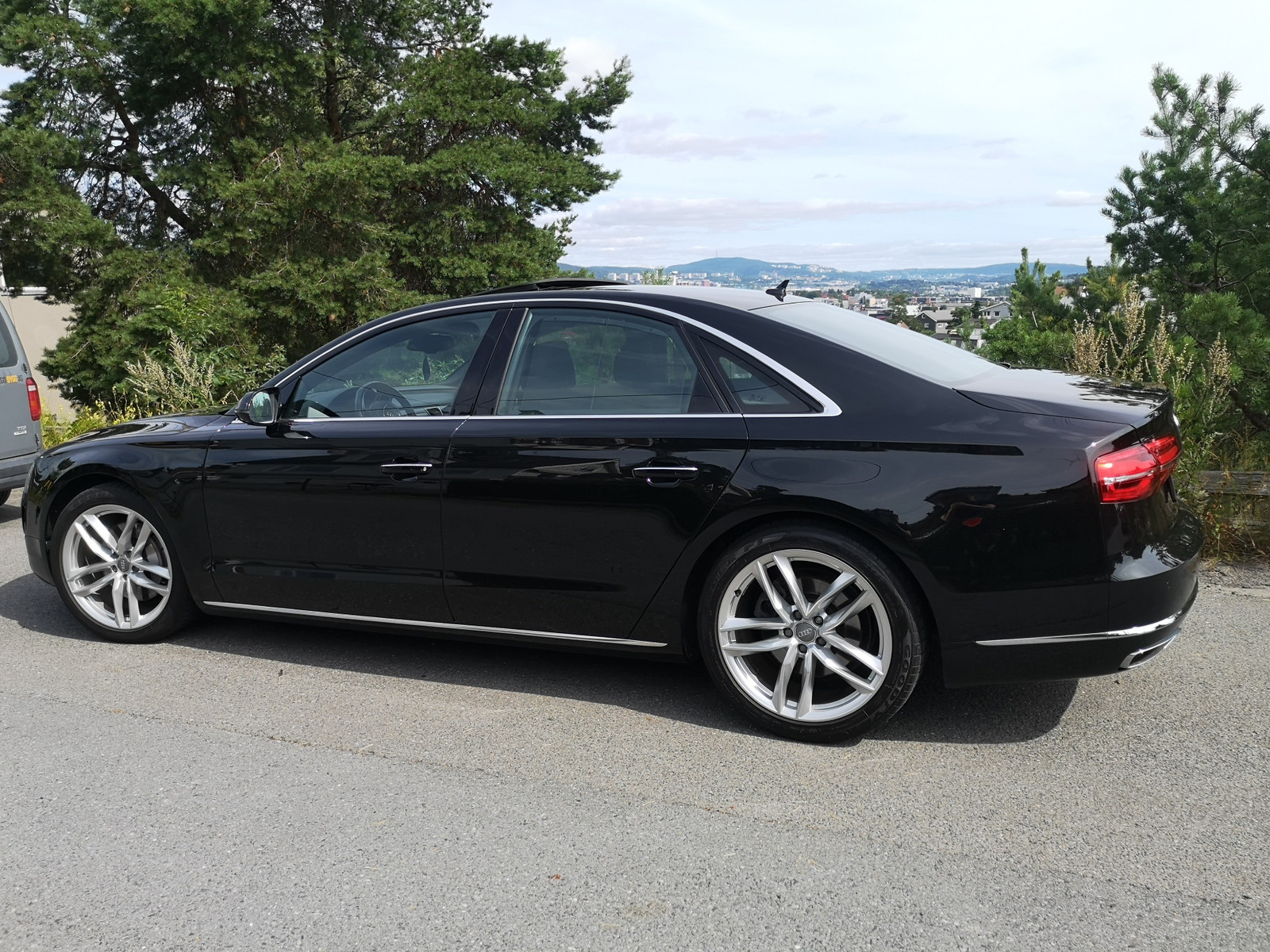 Audi A8 3.0 TDI V6 Quattro/ 262 ch