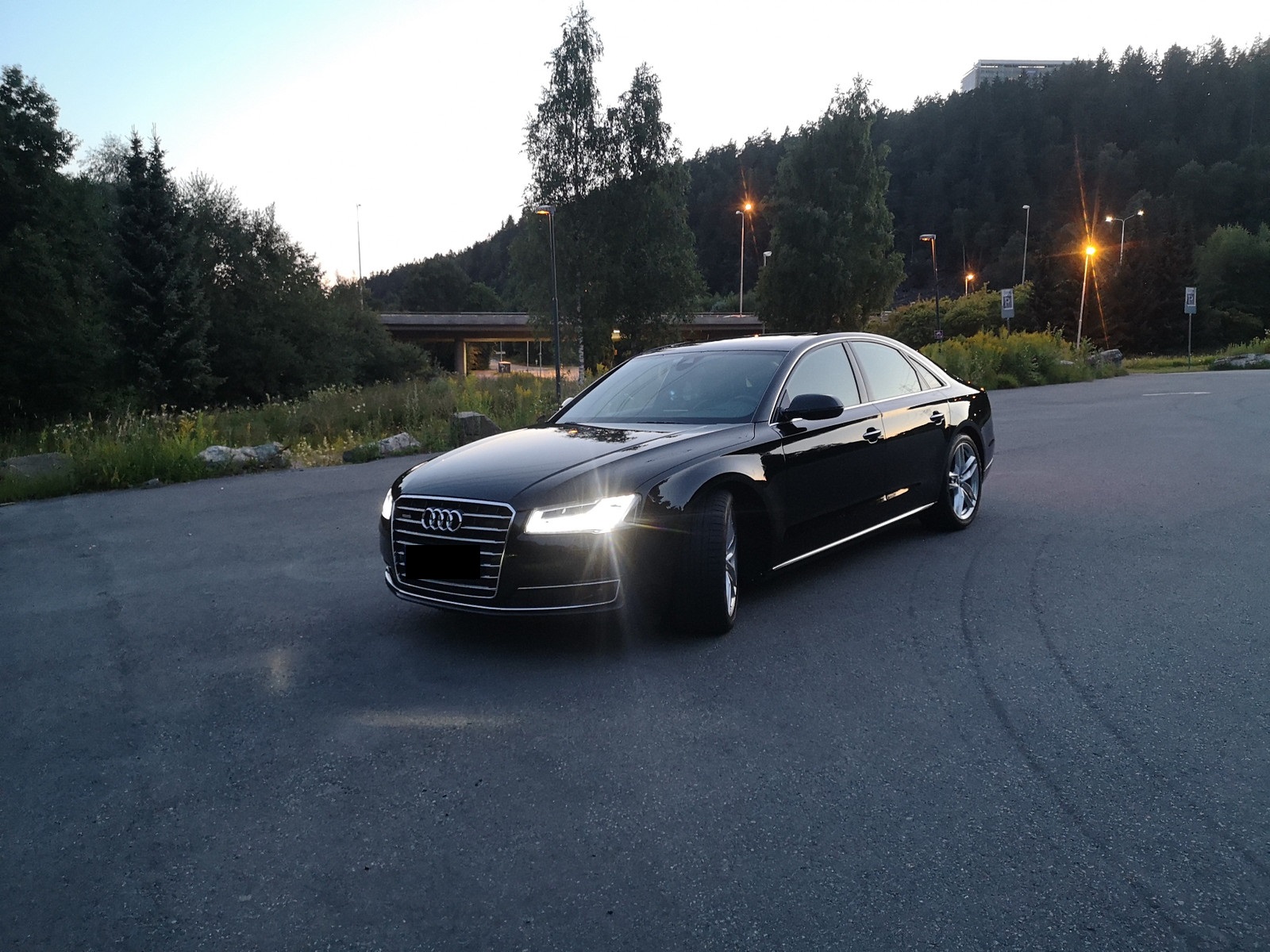 Audi A8 3.0 TDI V6 Quattro/ 262 ch