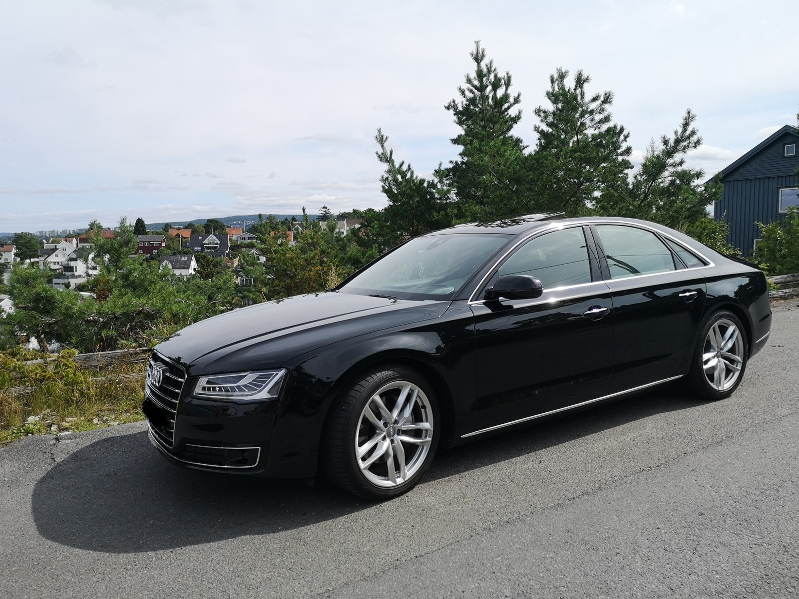 Audi A8 3.0 TDI V6 Quattro/ 262 ch