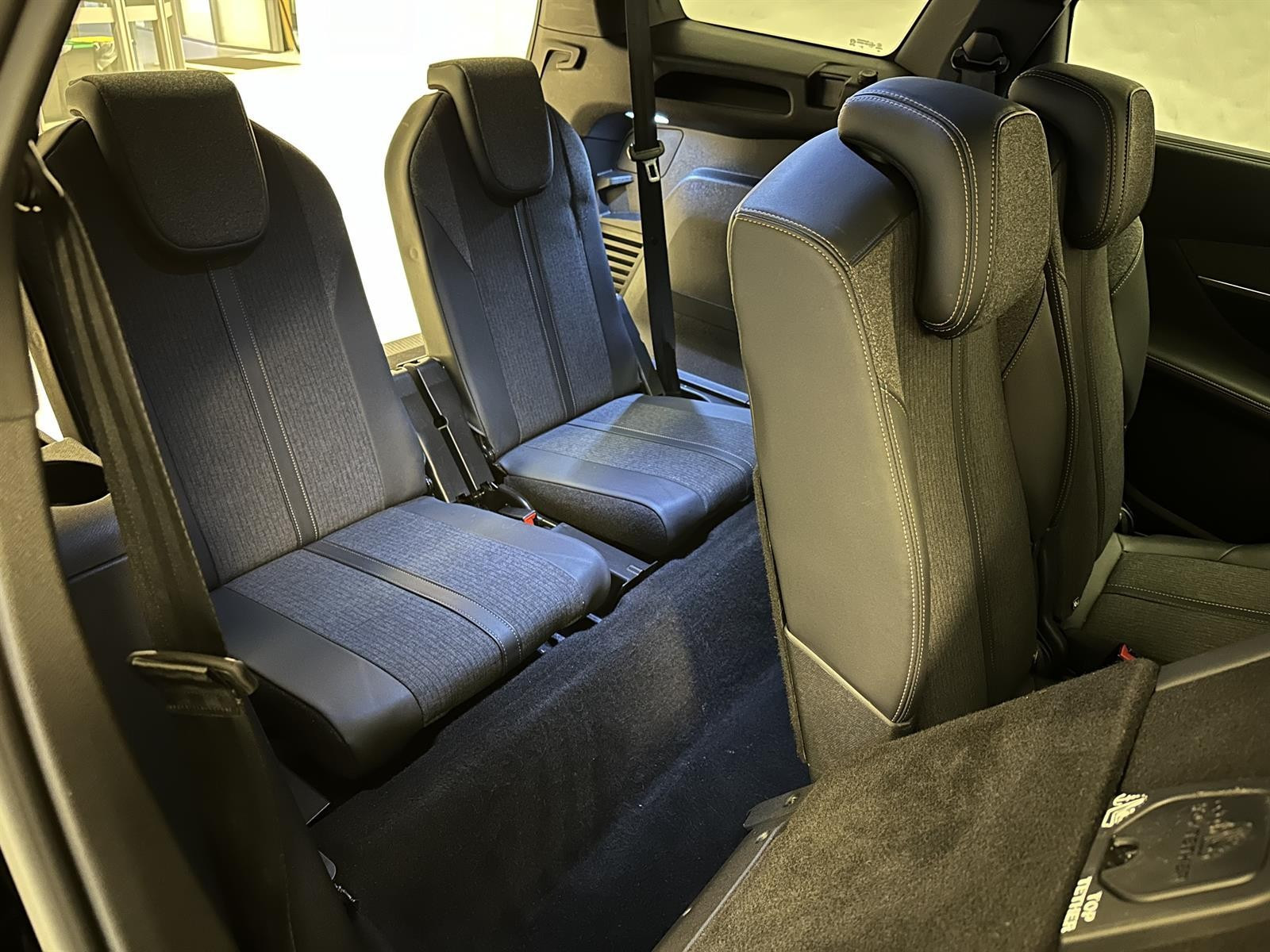 Peugeot 5008 1.2 PURE TECH ACTIVE/GT-LINE