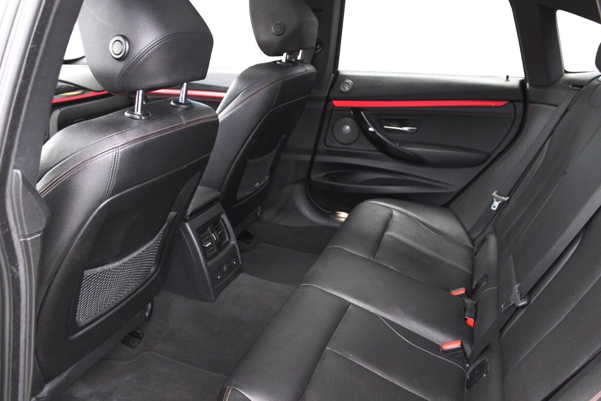 BMW Série 3 GT -335ia GT 306hk Headup /DAB+ / Harman Kardon /Pano++