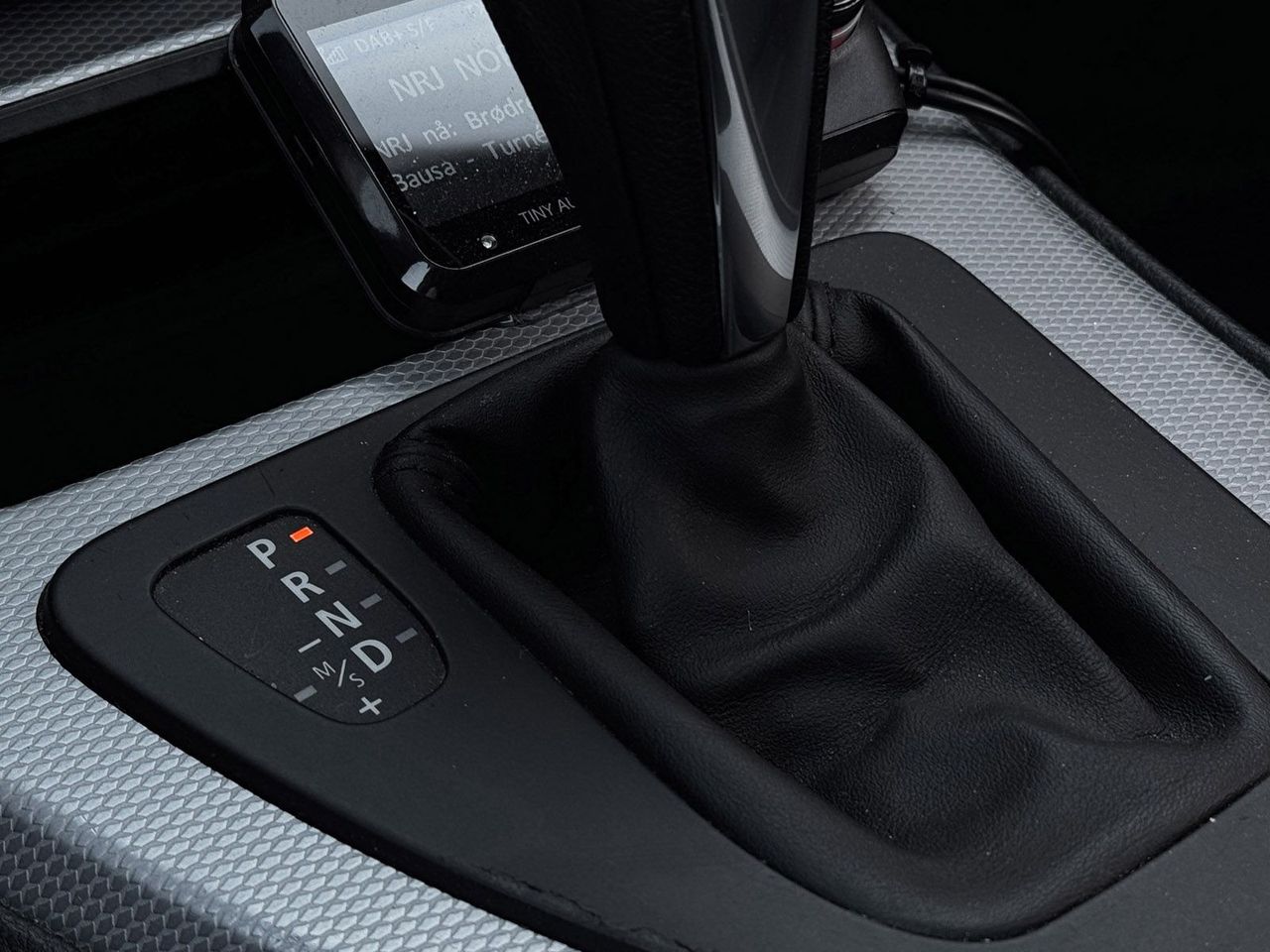 BMW Série 3 -M-sport/177hk/Approuvé abaissé/Automat/Alcantara/Cruise