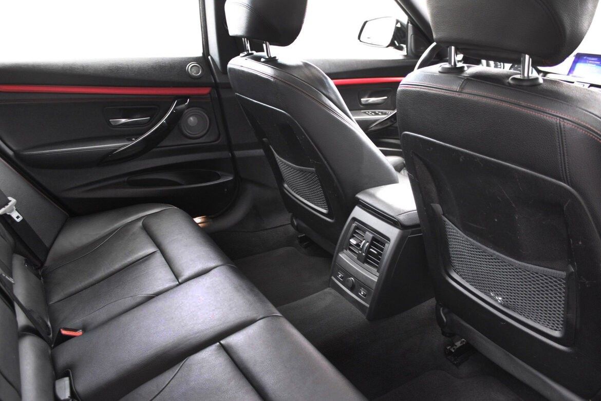 BMW Série 3 GT -335ia GT 306hk Headup /DAB+ / Harman Kardon /Pano++