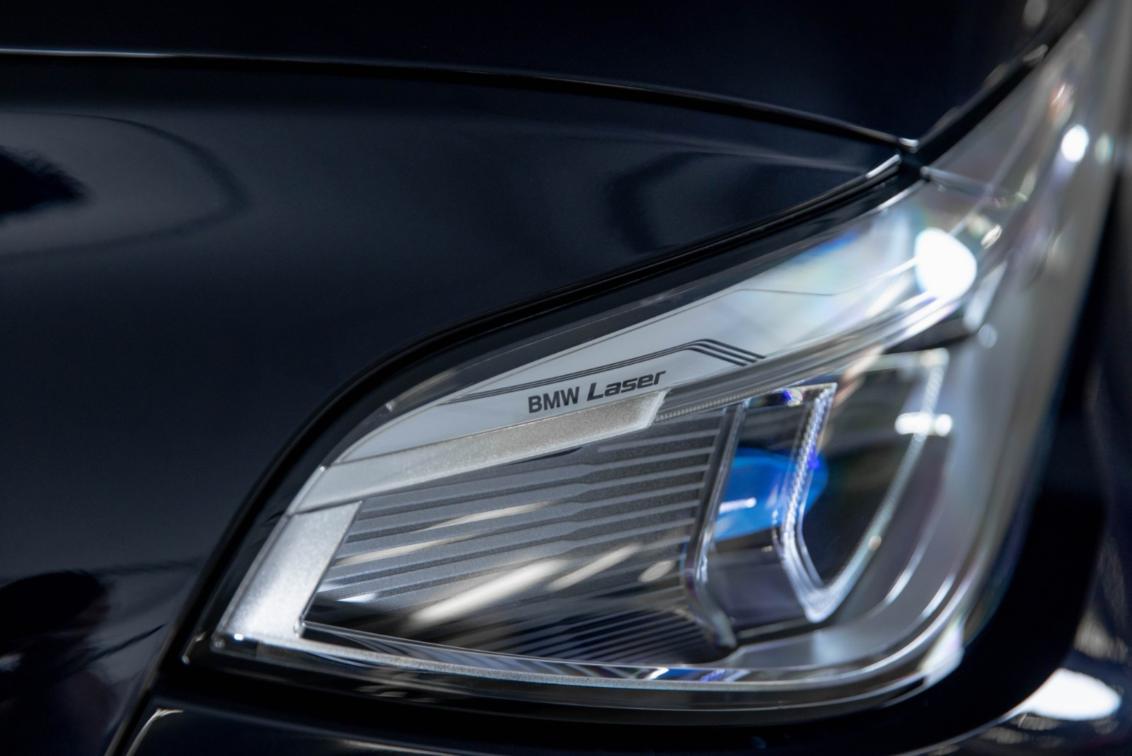 BMW X6 M50i V8 530HK /Français/Bowers & Wilkins/Webasto/Massage/Bouches