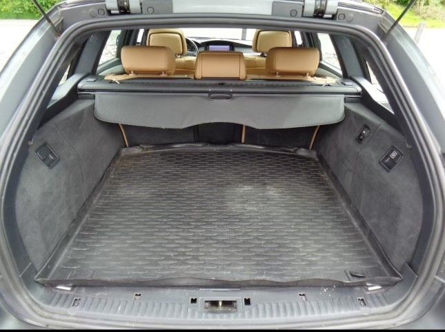 BMW Série 5 -523I 190hp/M-Sport/Eu 02.25/Shine/Cruise/Multifunk/AC++