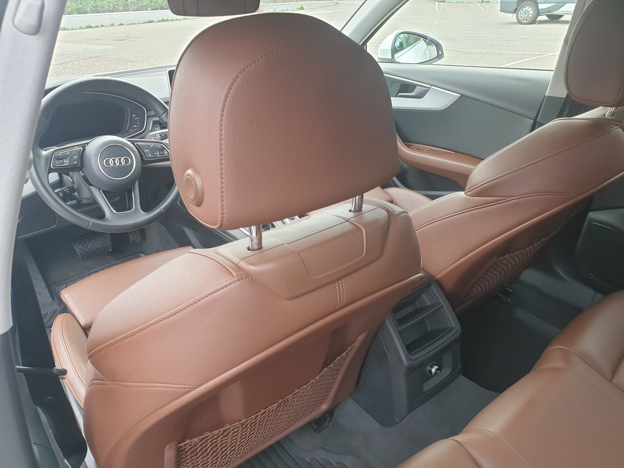 Audi A4 Avant 2.0 TDI 190ch quattro, cuir