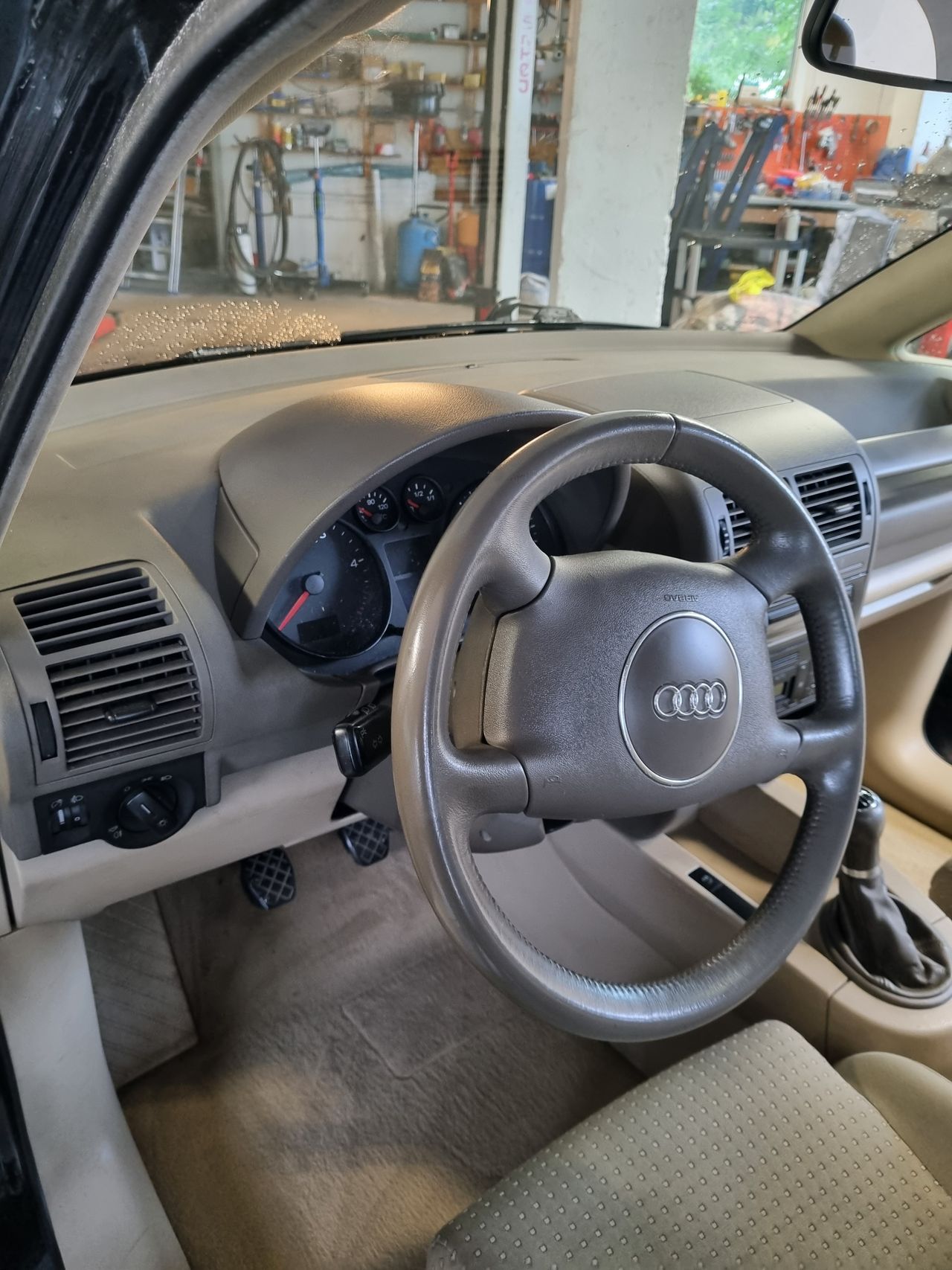 Audi A2