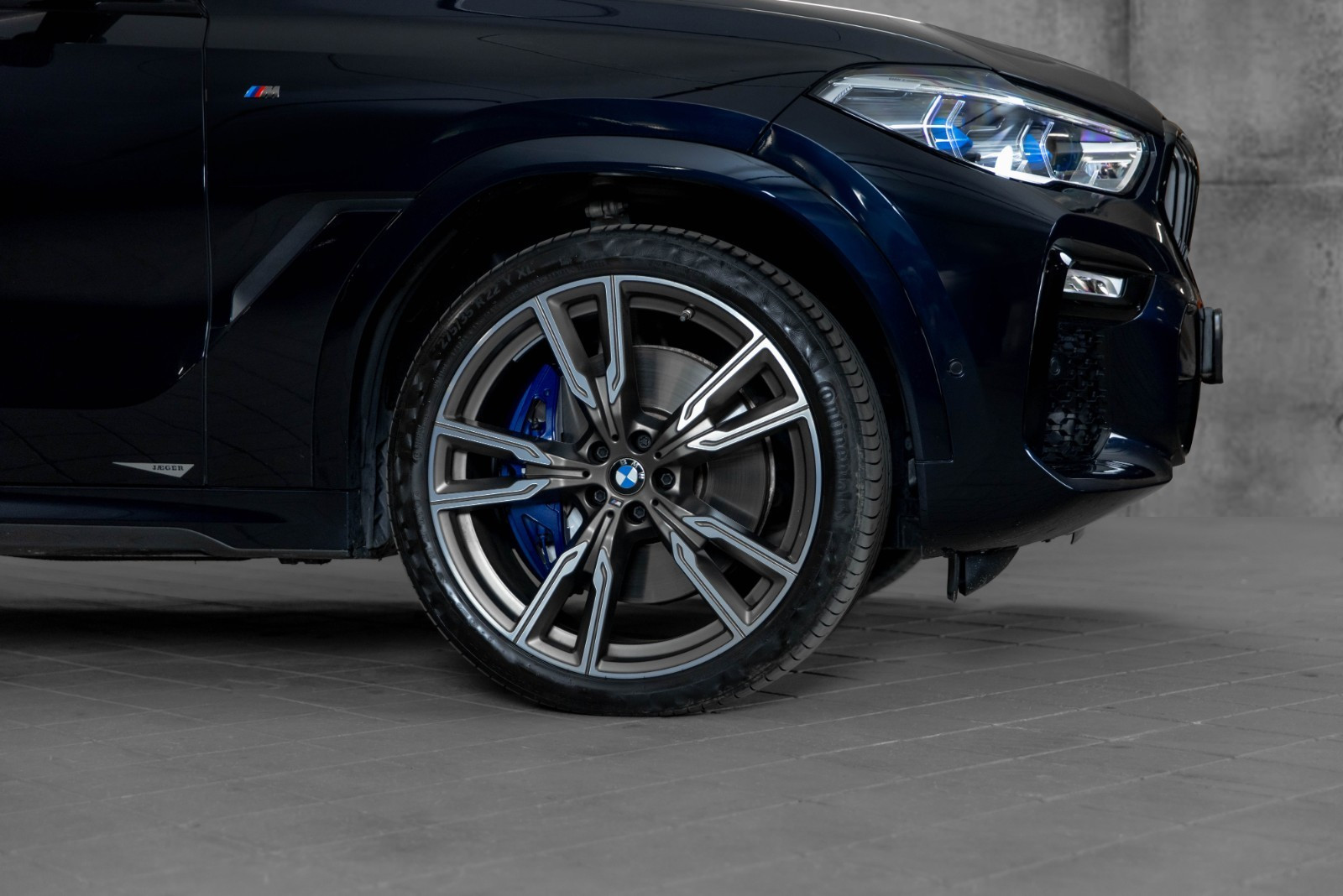 BMW X6 M50i V8 530HK /Français/Bowers & Wilkins/Webasto/Massage/Bouches