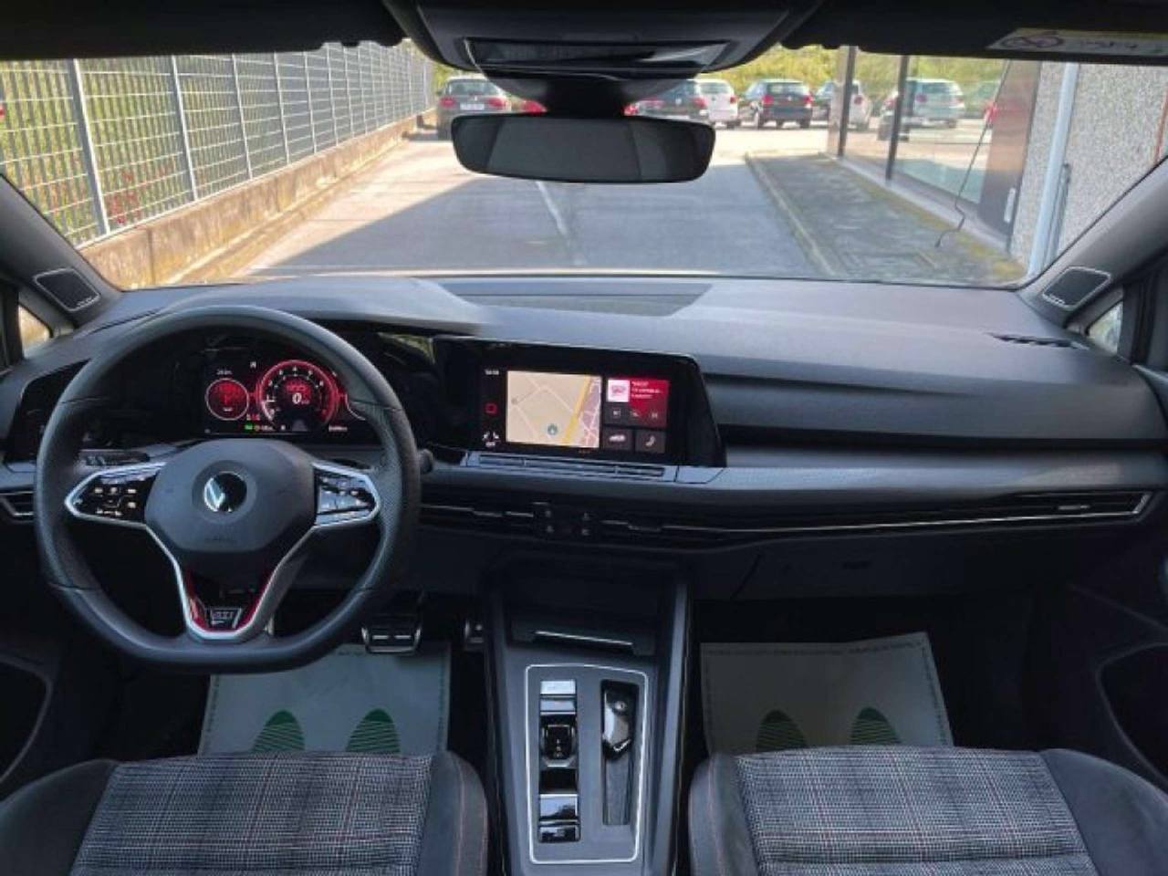 Volkswagen Golf GTI DSG