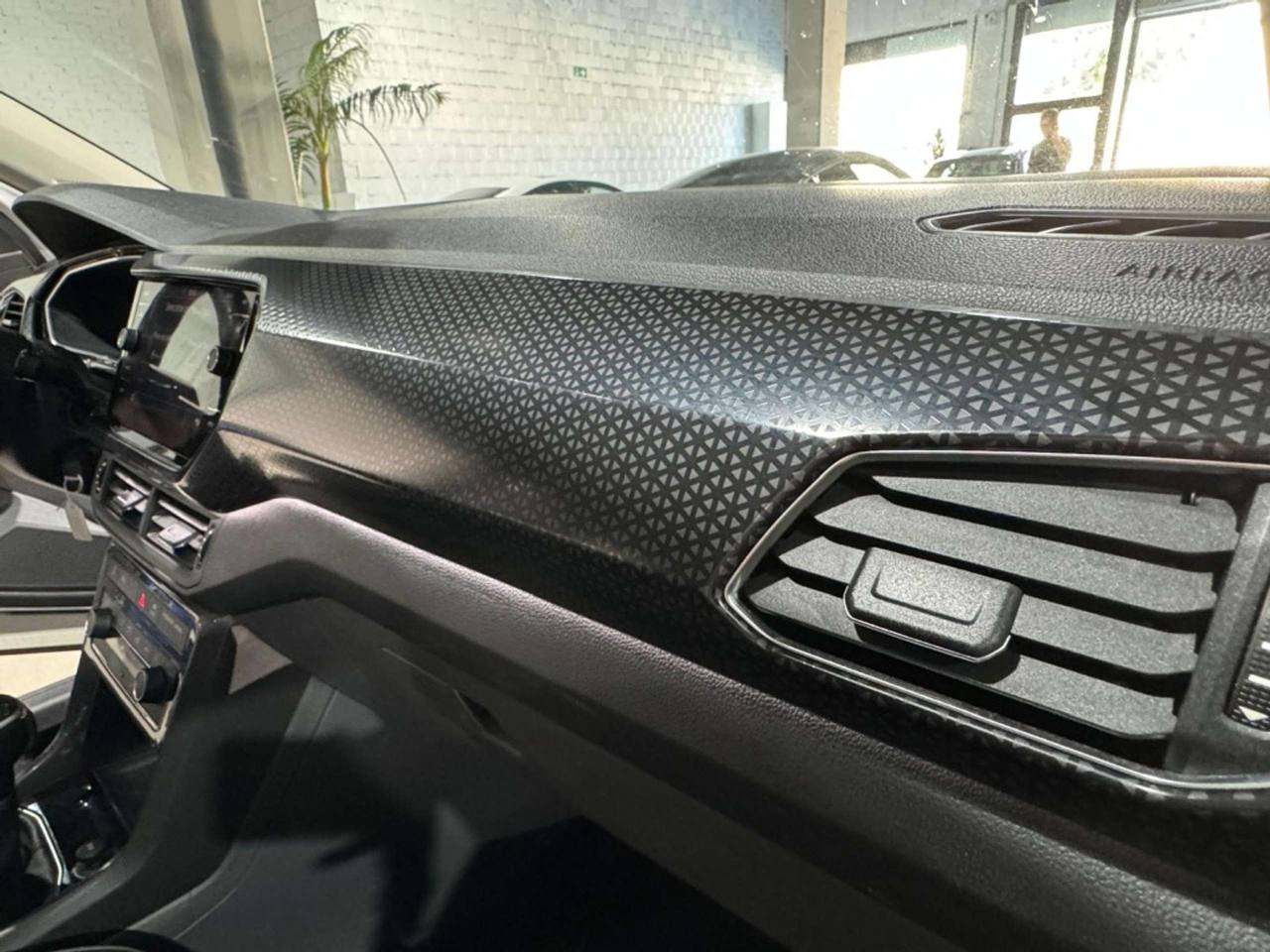 Volkswagen T-Cross 1.0 TSI DSG