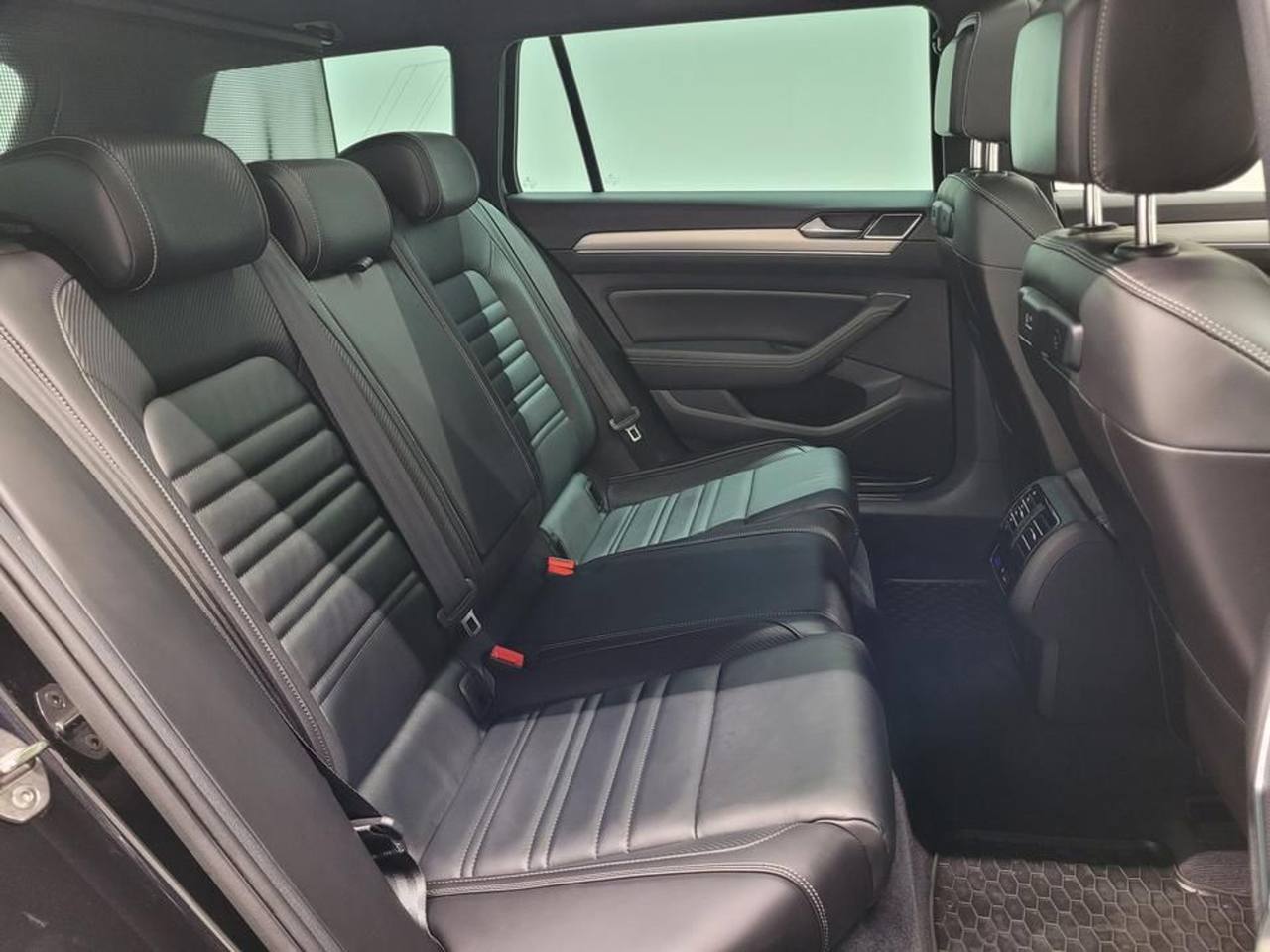 Volkswagen Passat Variant Highline 4Motion DSG