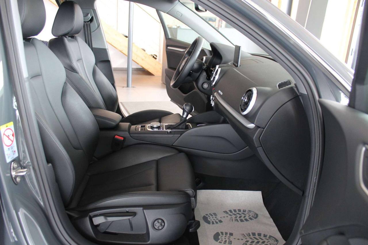 Audi A3 35 TFSI S tronic S-line Sport Sportback