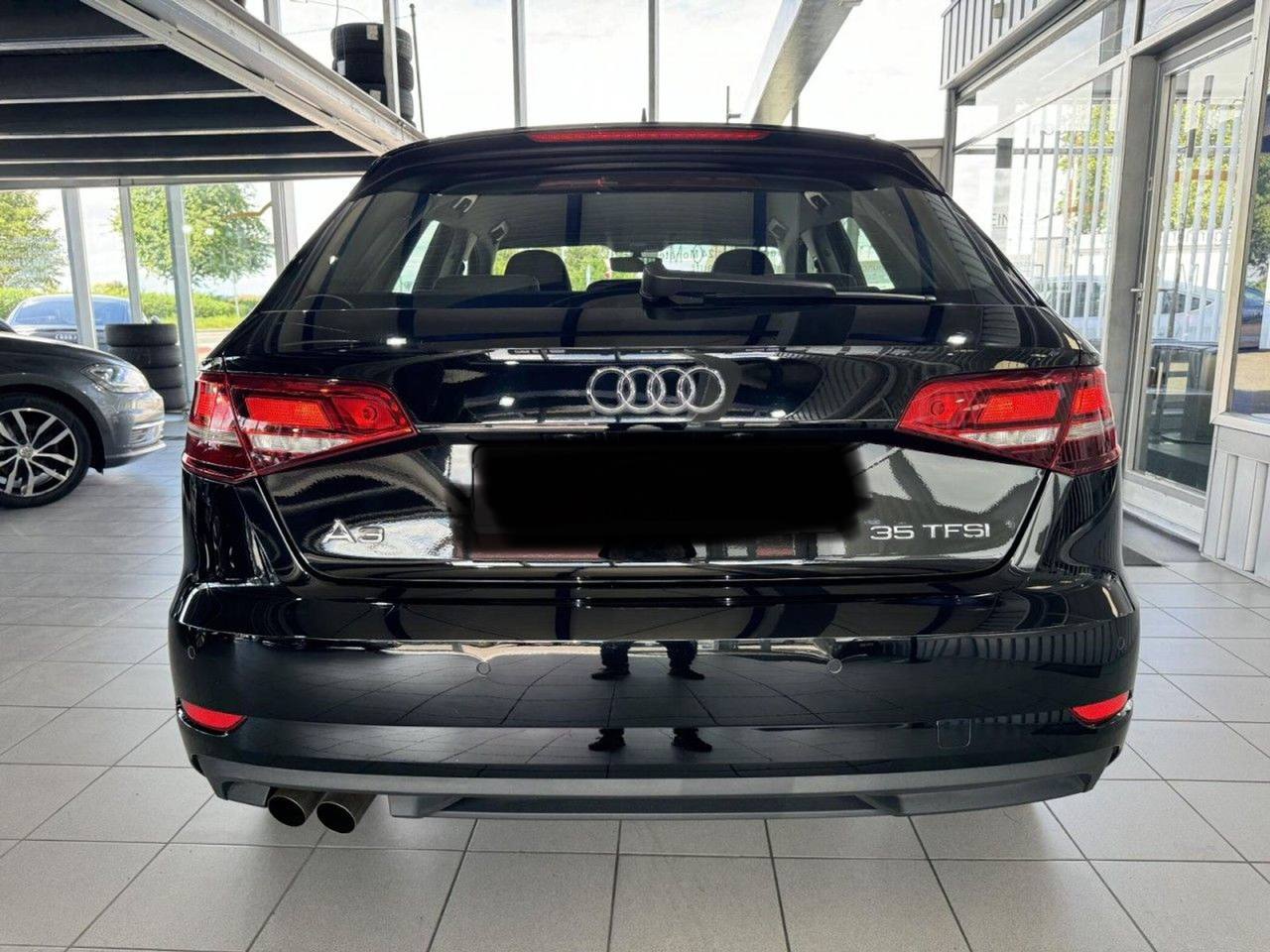 Audi A3 35 TFSI S tronic Sportback