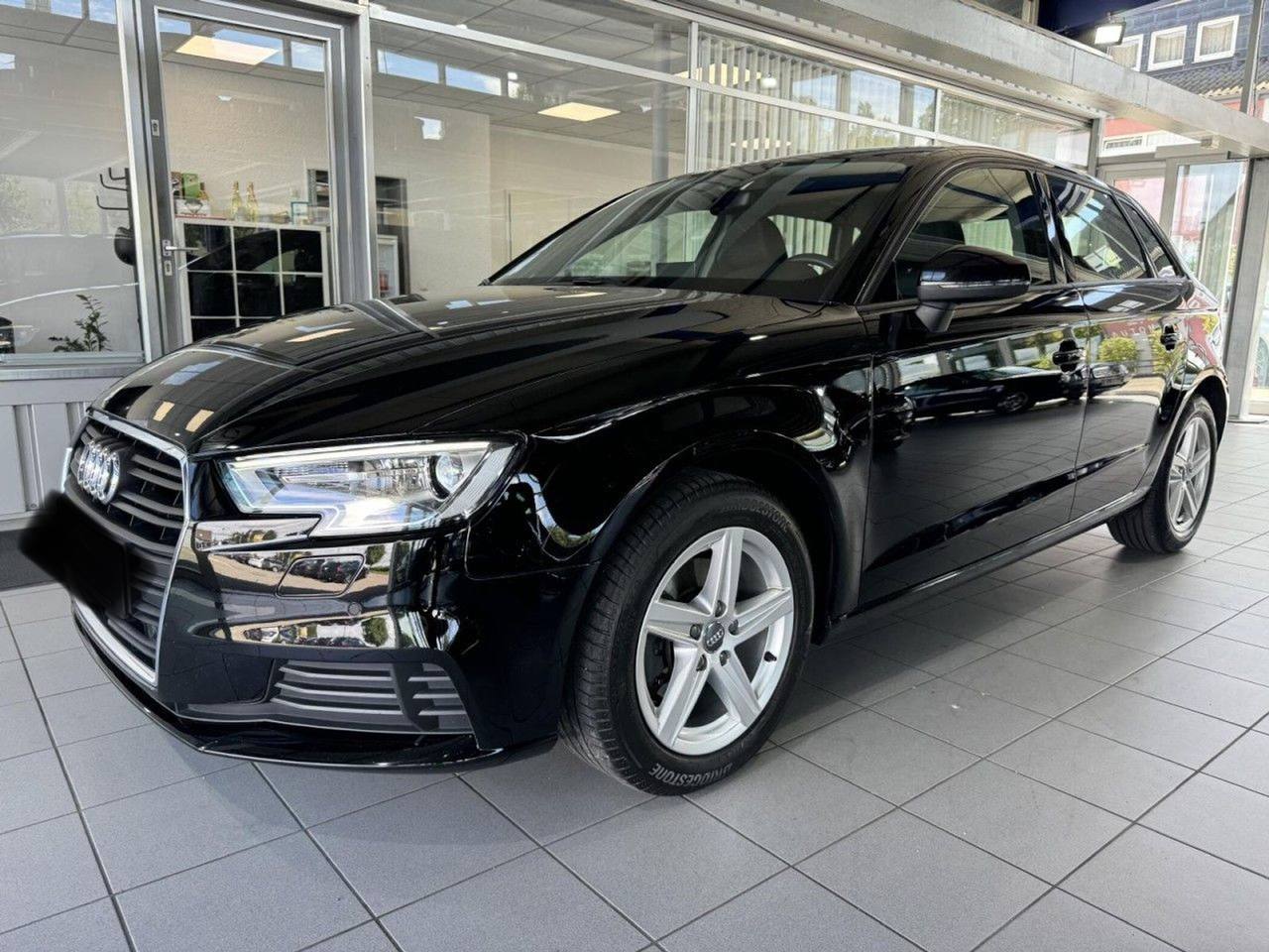 Audi A3 35 TFSI S tronic Sportback