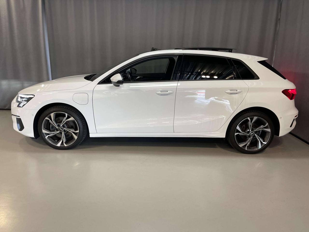 Audi A3 40 TFSIe S-line Sportback