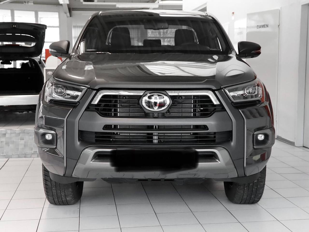 Toyota Hilux 2.8