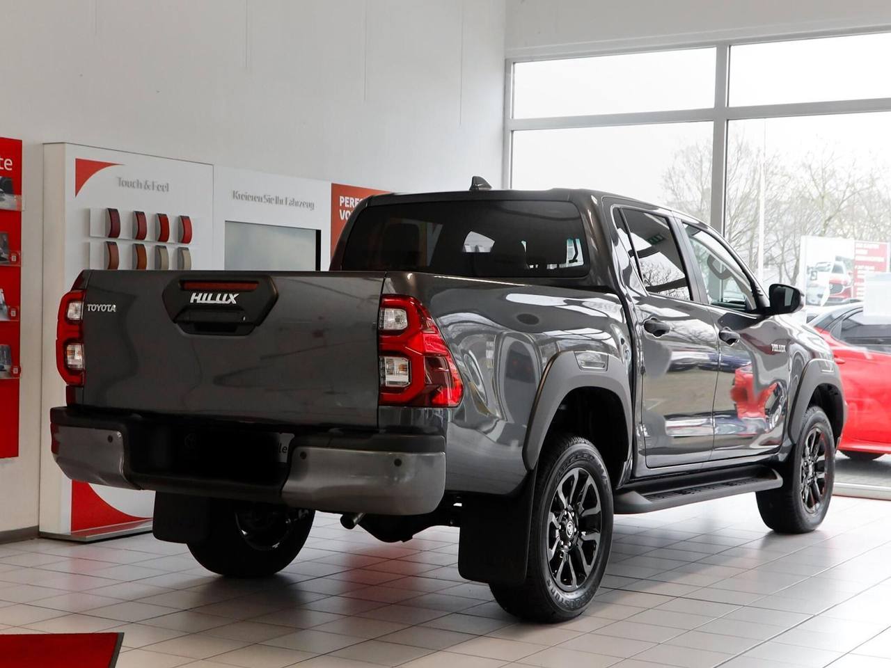 Toyota Hilux 2.8