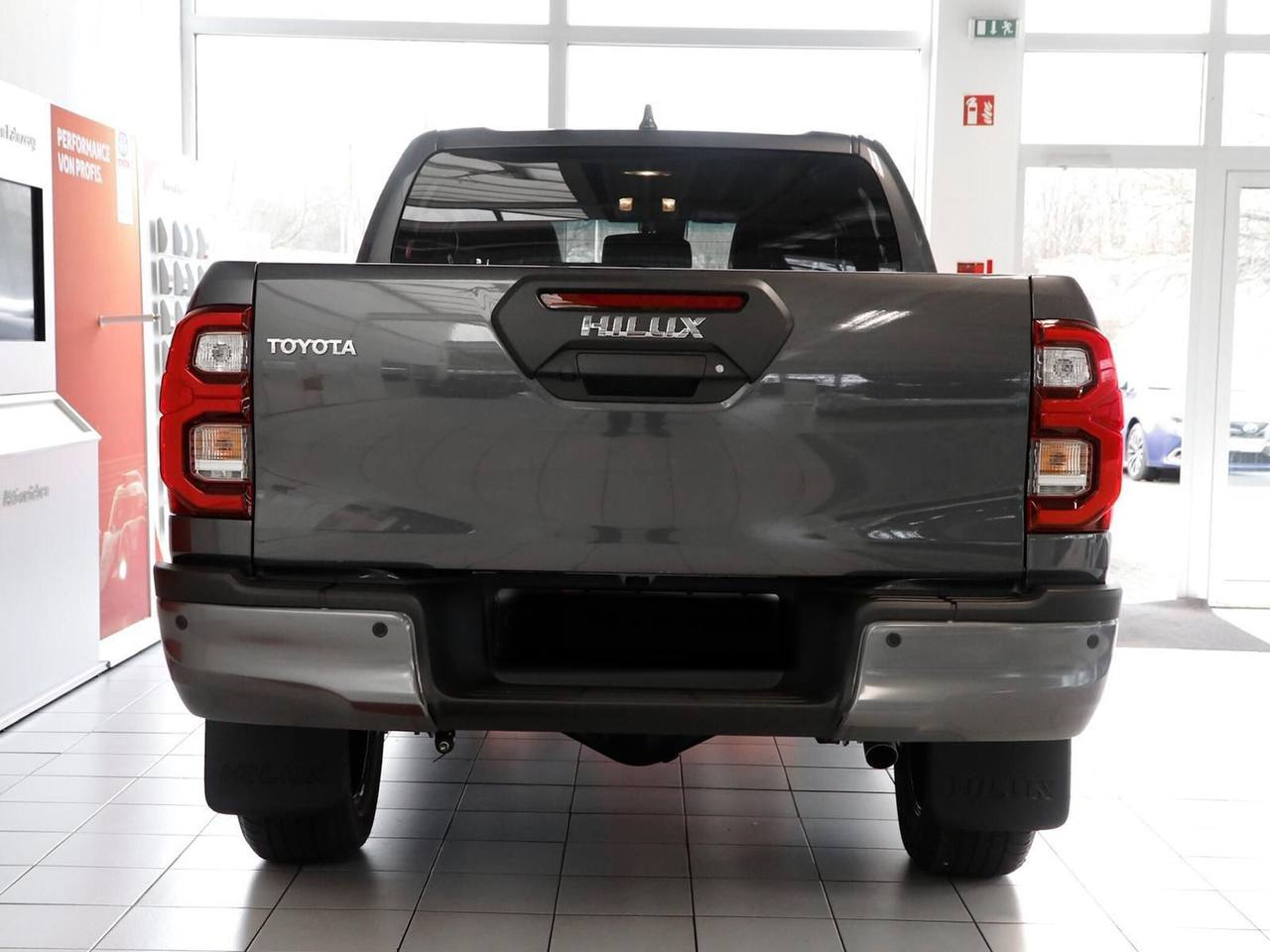 Toyota Hilux 2.8