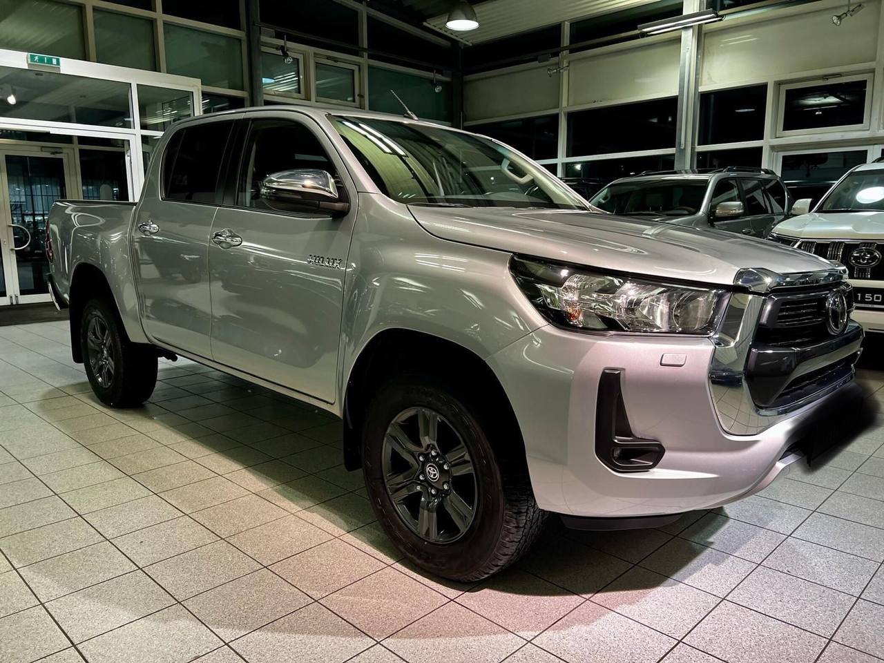 Toyota Hilux 4×4 Double Cab