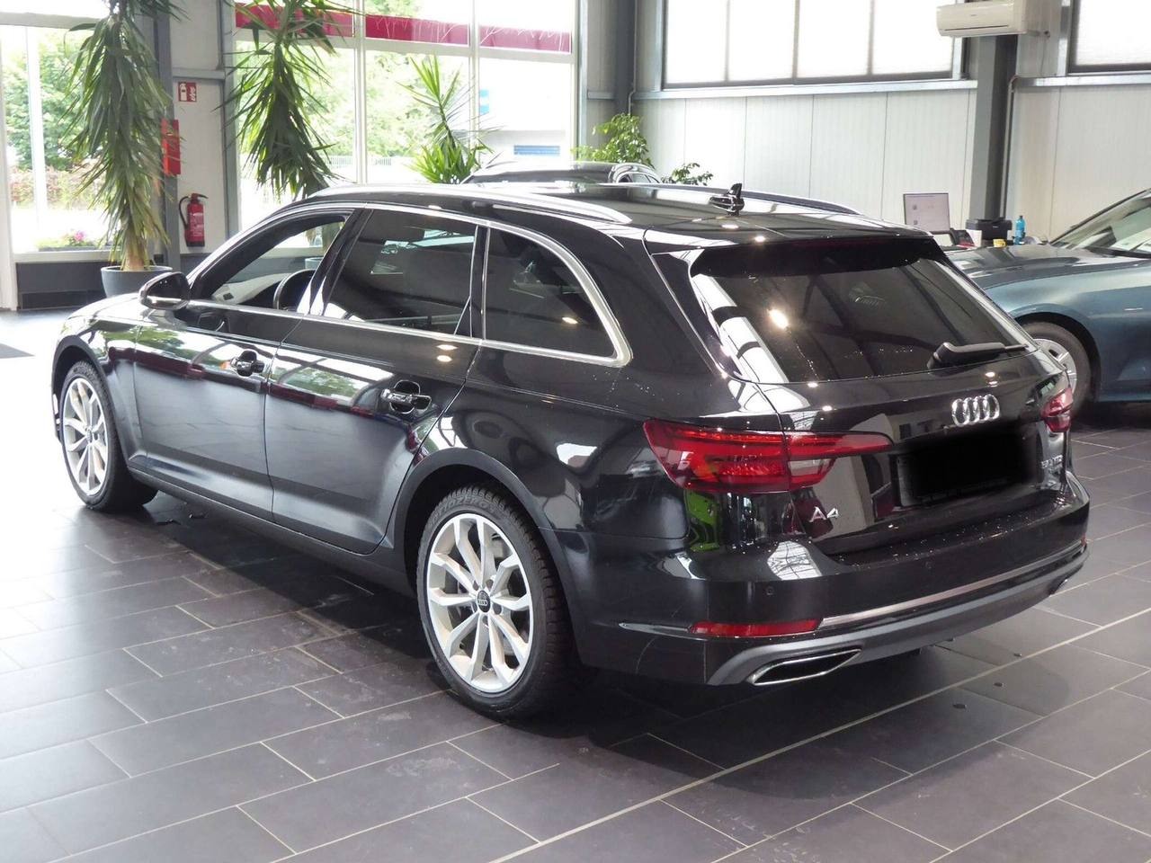 Audi A4 50 TDI quattro Tiptronic