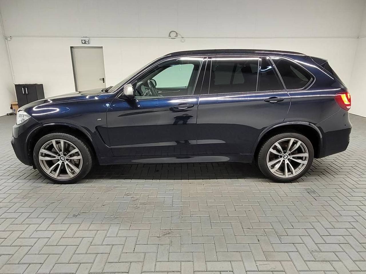 BMW X5 xDrive
