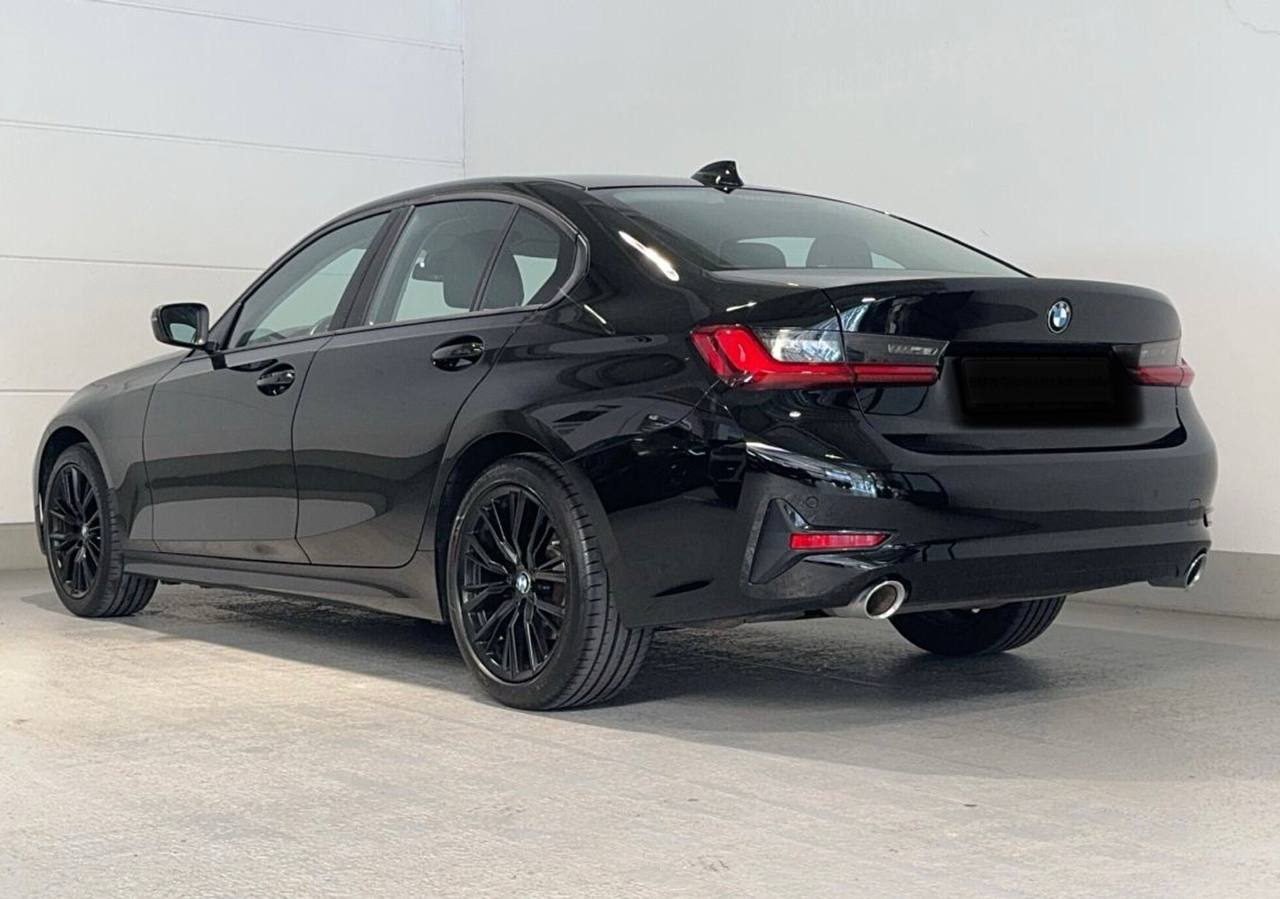 BMW Série 3 – 318i Advantage