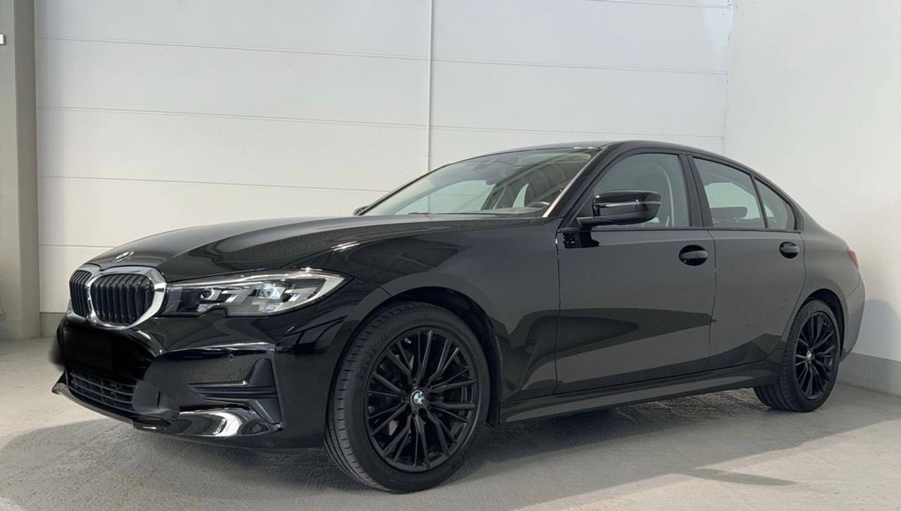 BMW Série 3 – 318i Advantage