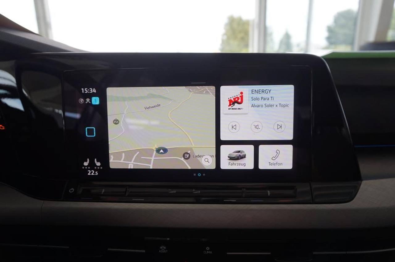 Volkswagen Golf 1.5 eTSI DSG