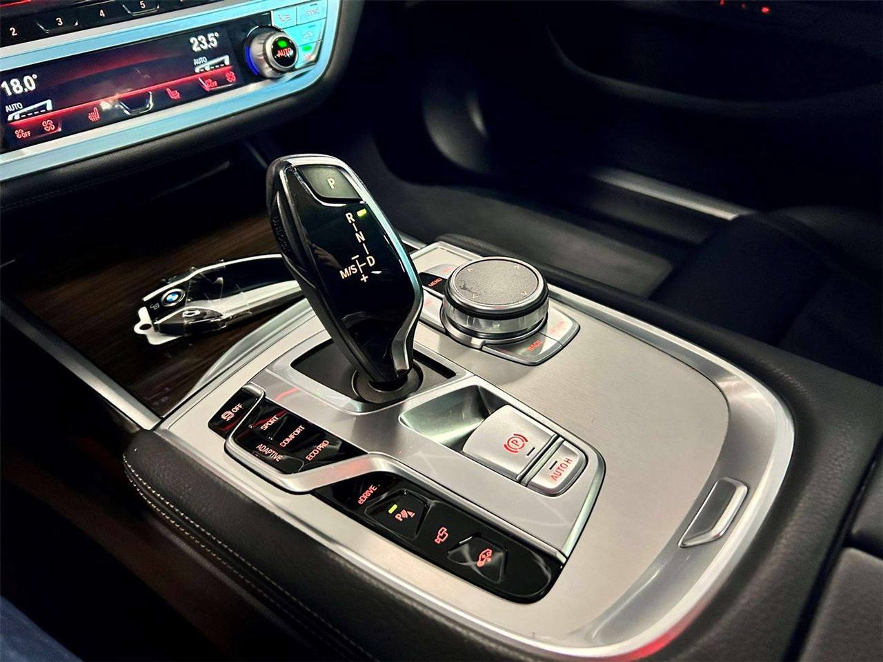 BMW Série 7 – 740Le PHEV xDrive