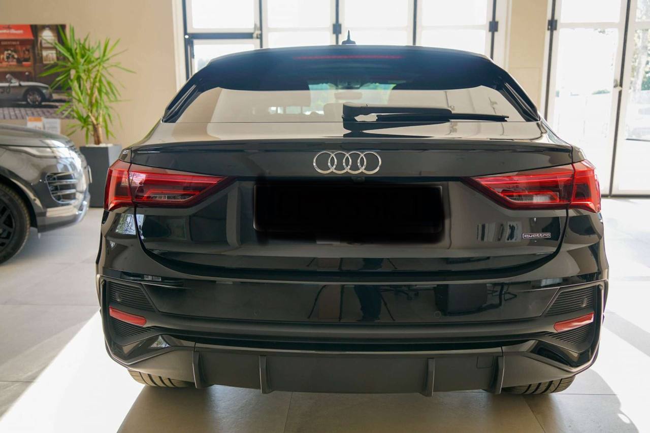Audi Q3 40 TFSI quattro S tronic S-line Sportback