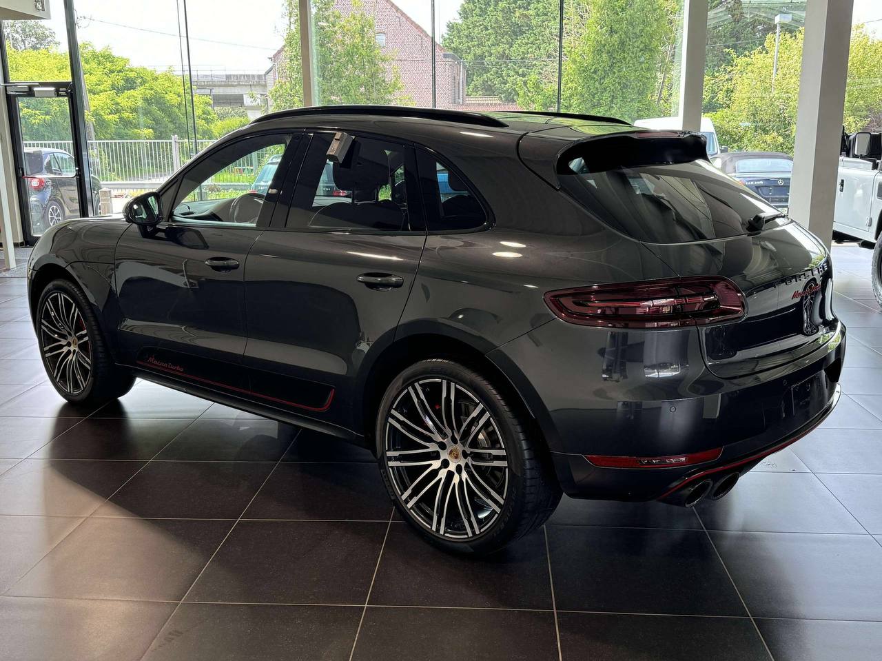 Porsche Macan Turbo