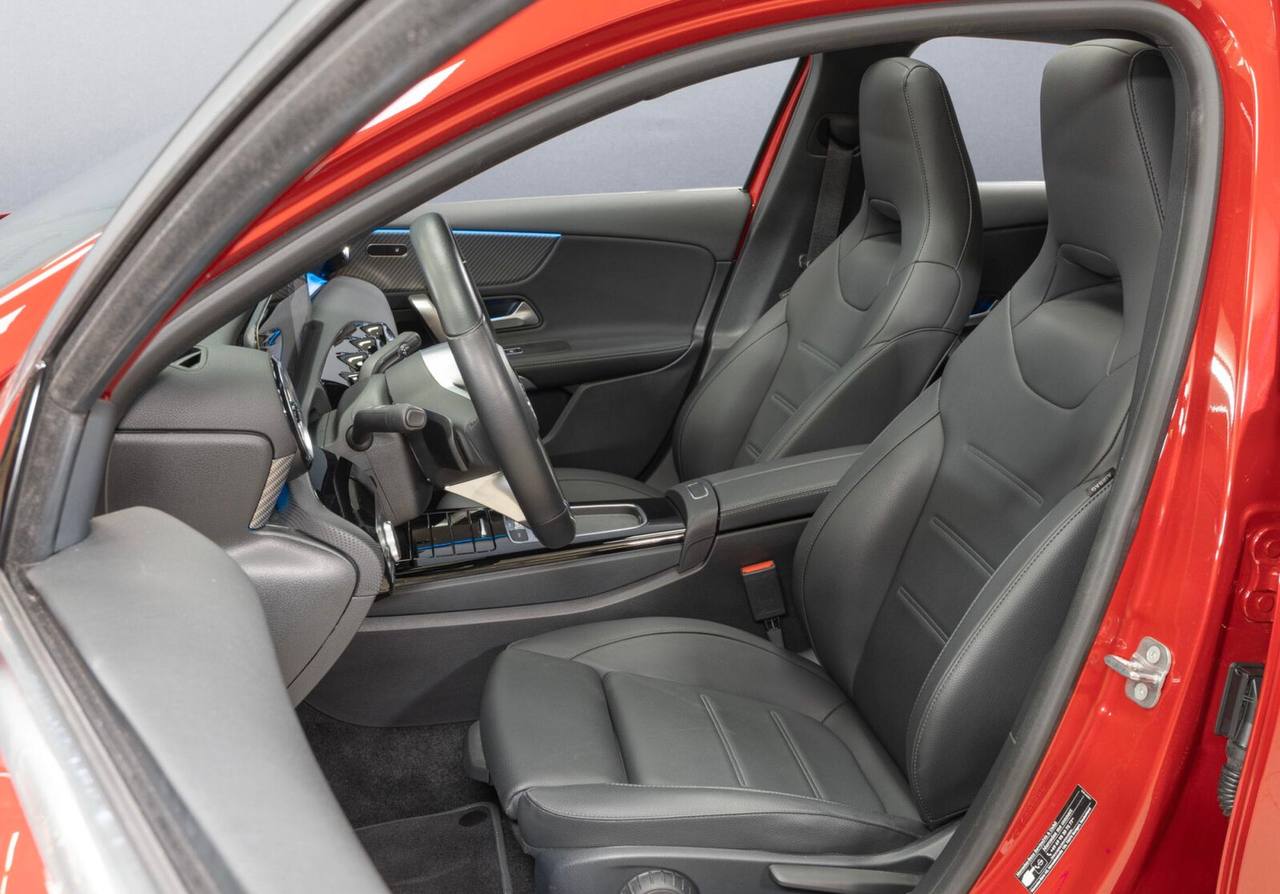 Mercedes-Benz A 200
