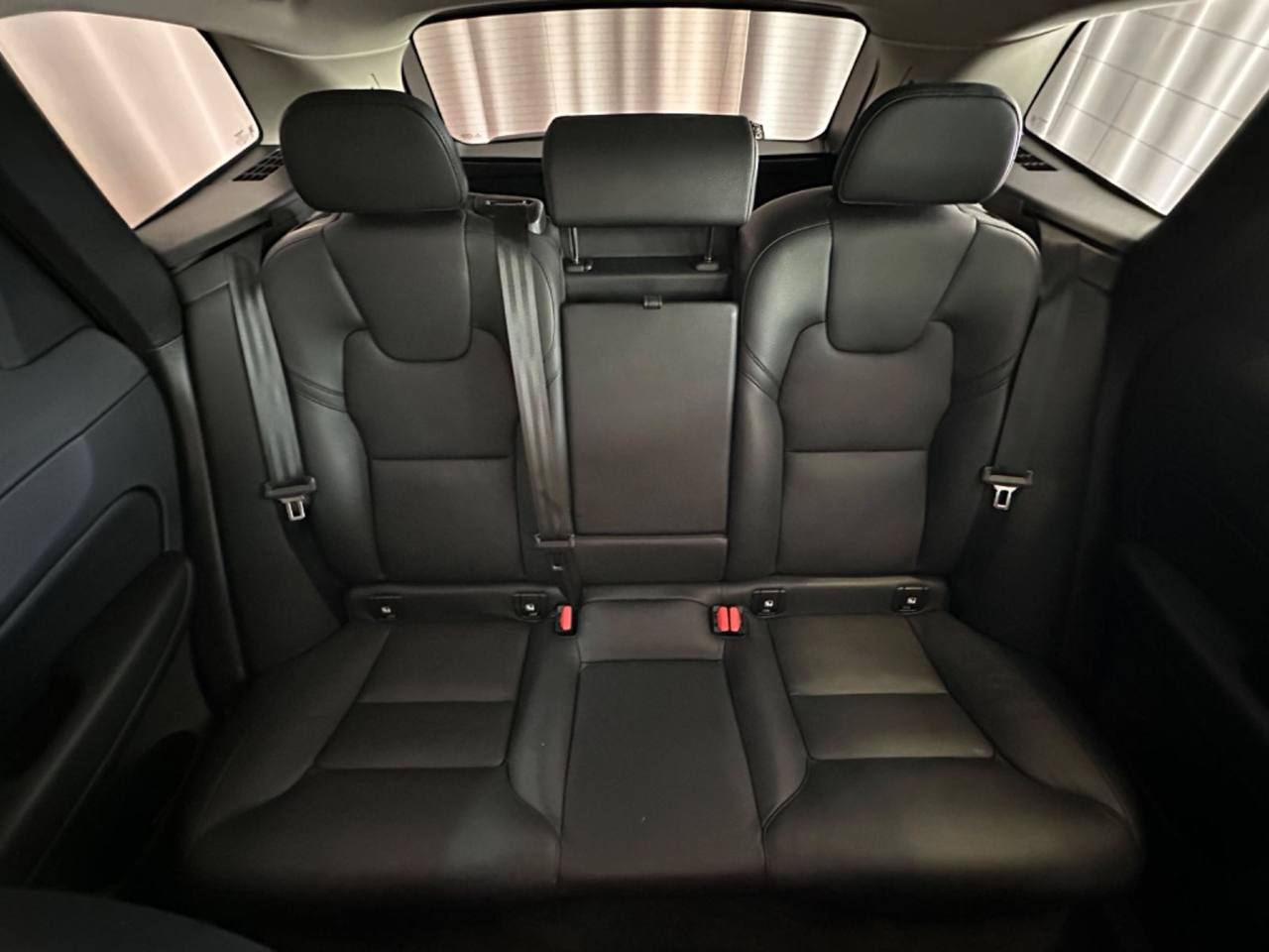 Volvo XC60 Dark Plus