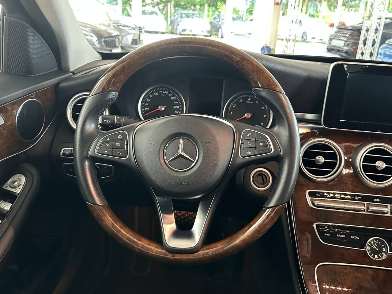 Mercedes-Benz C 200