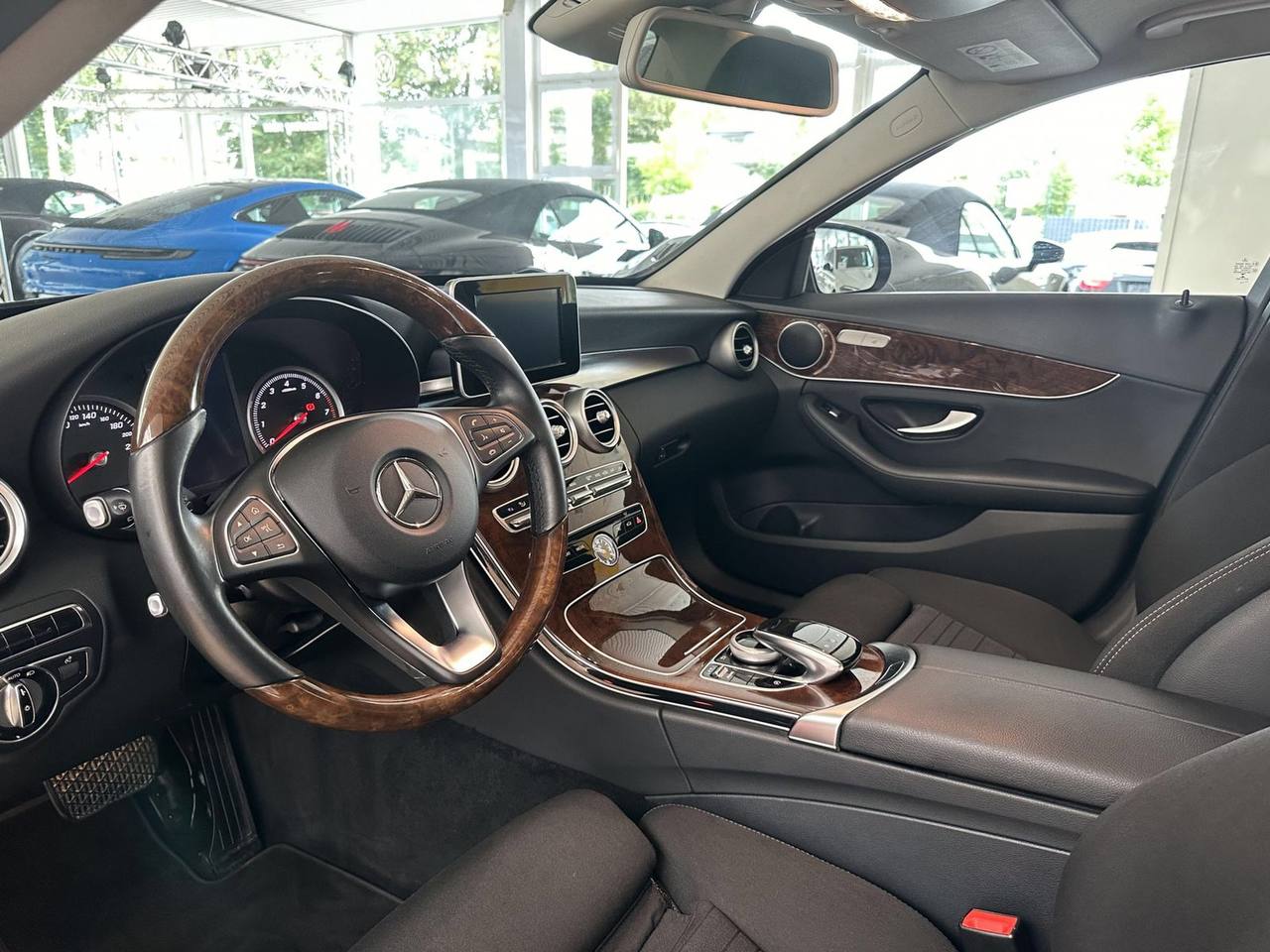 Mercedes-Benz C 200