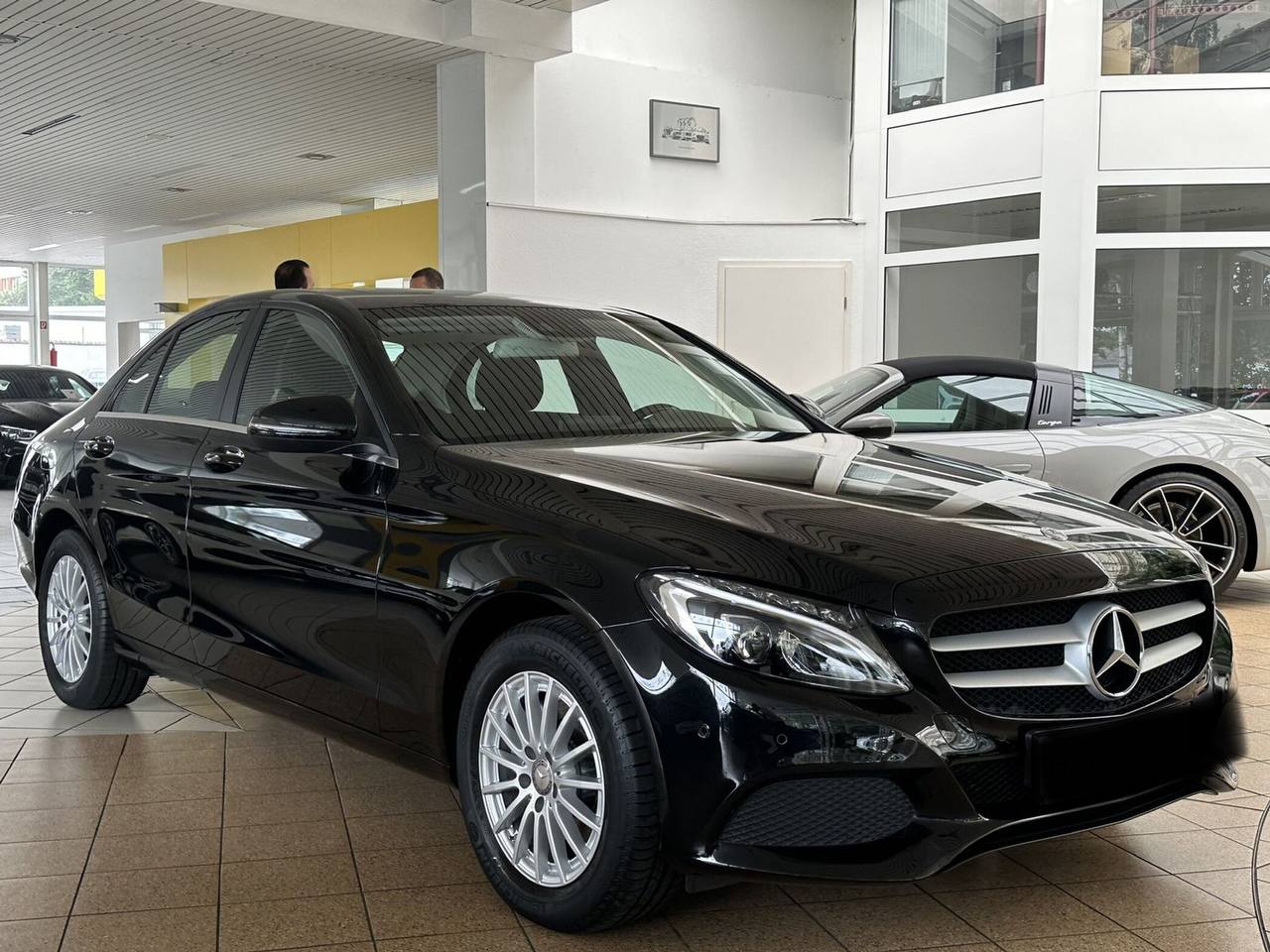Mercedes-Benz C 200