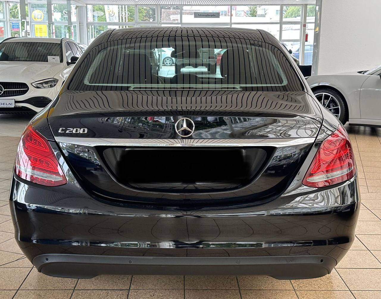 Mercedes-Benz C 200