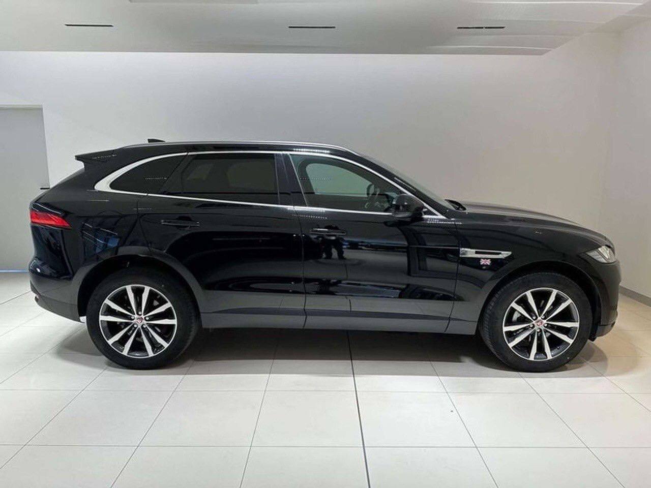 Jaguar F-Pace AWD Prestige