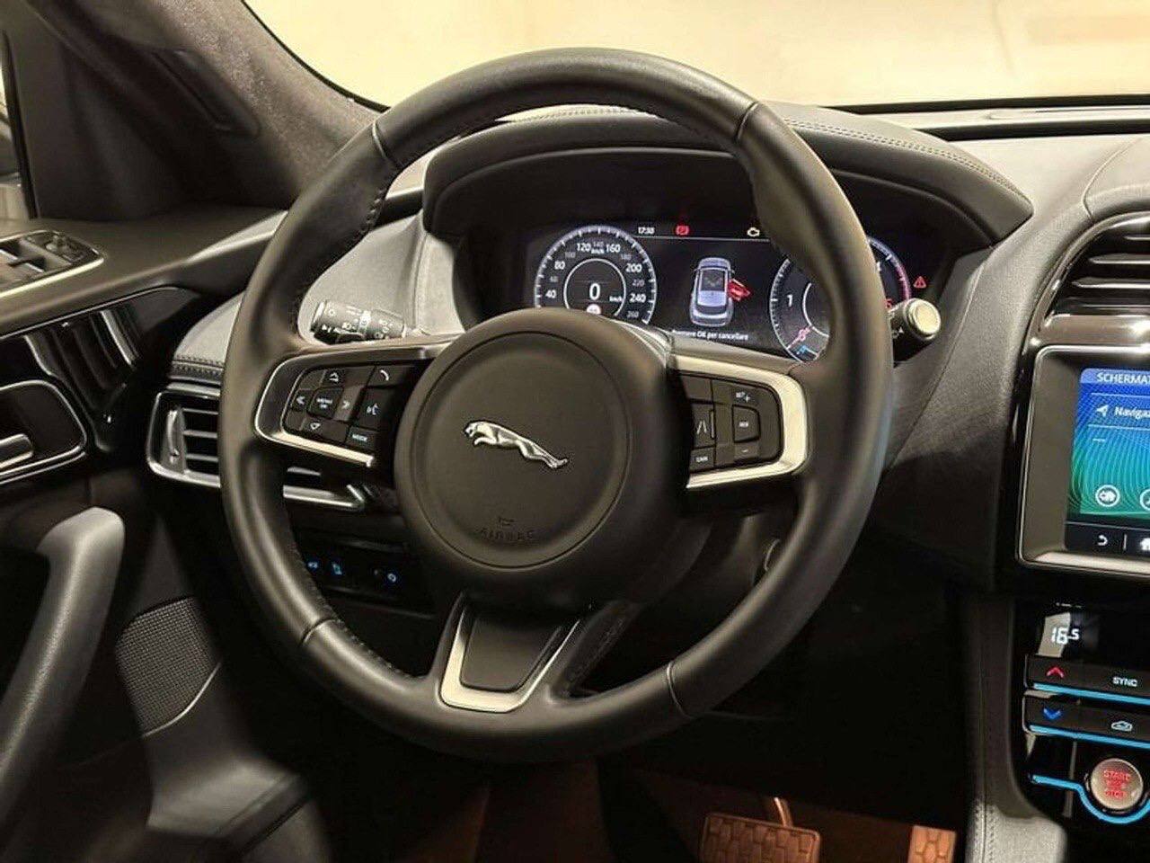 Jaguar F-Pace AWD Prestige