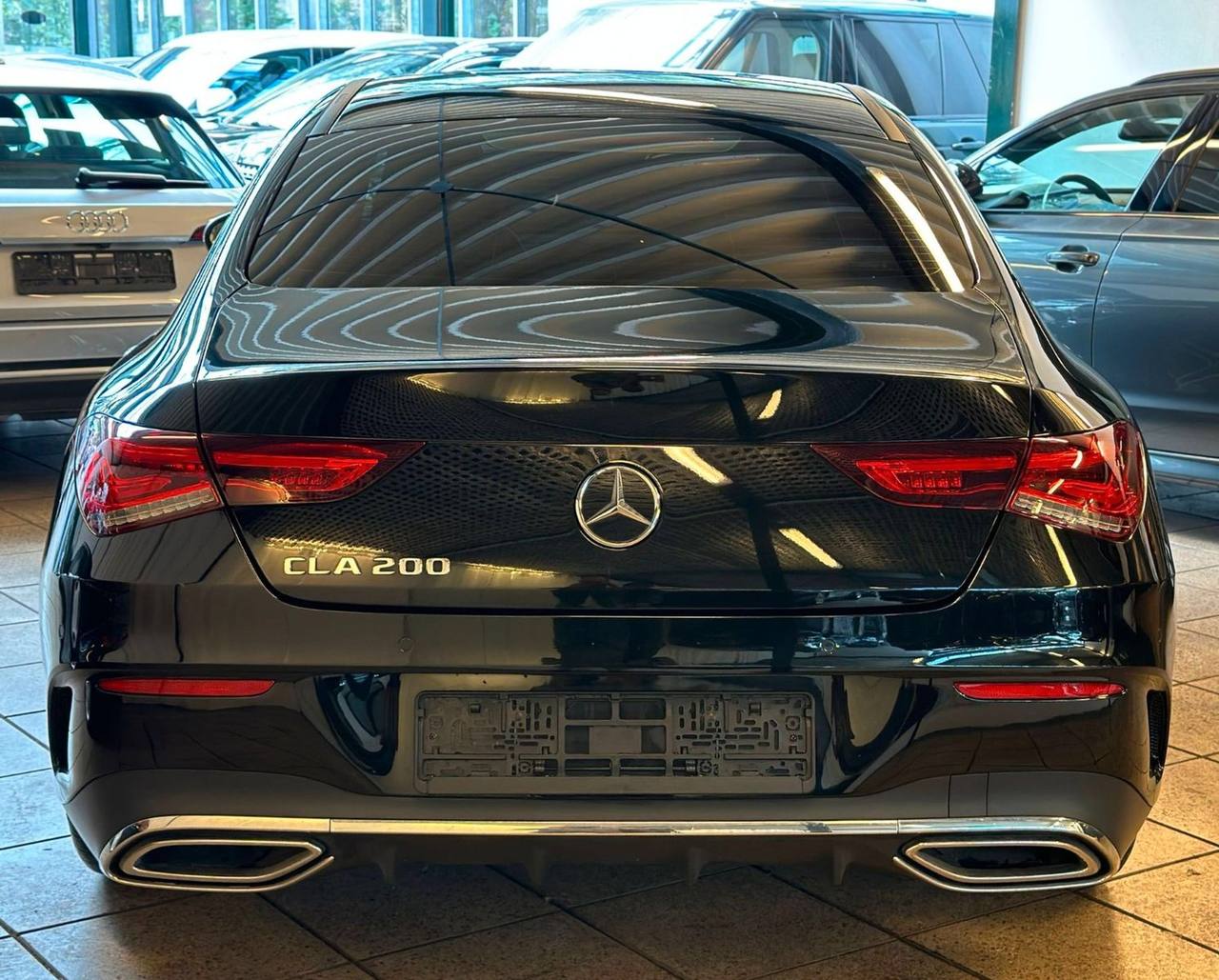 Mercedes-Benz CLA 200
