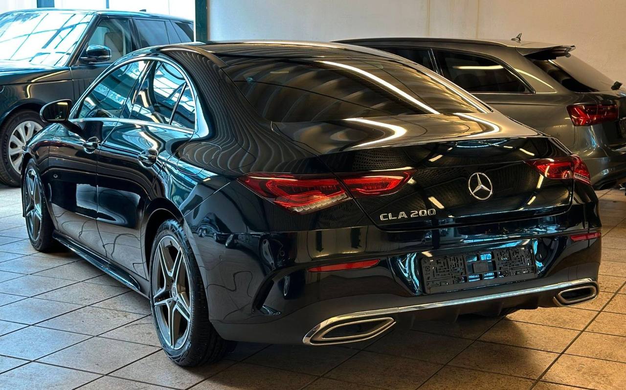 Mercedes-Benz CLA 200