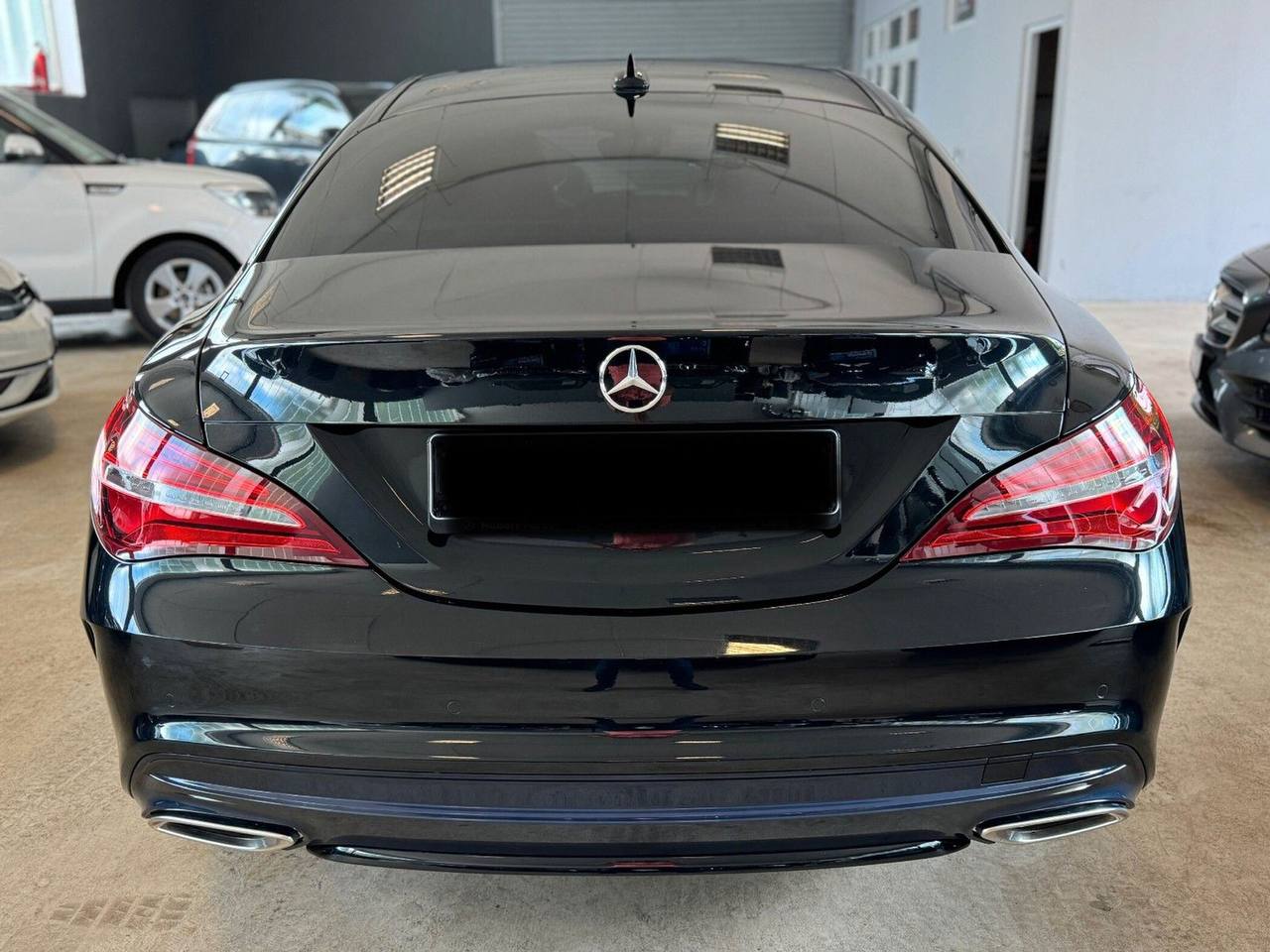 Mercedes-Benz CLA 220
