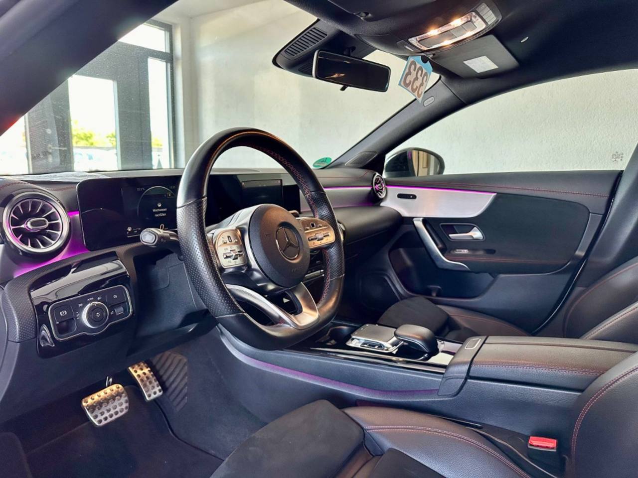Mercedes-Benz CLA 180