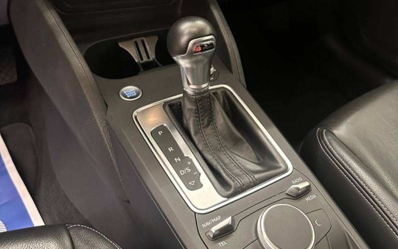 Audi Q2 35 TDI S tronic Business