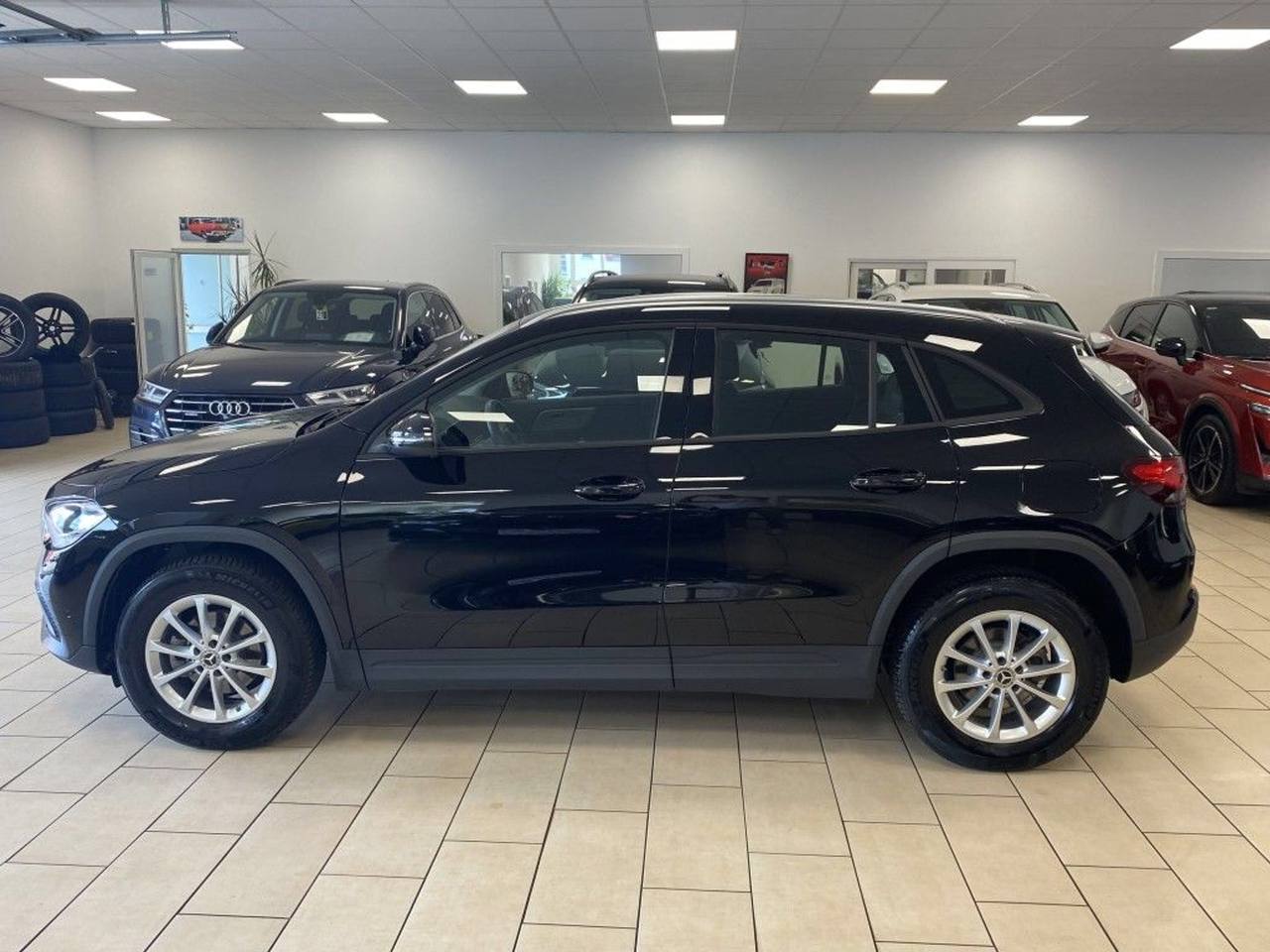 Mercedes-Benz GLA 180