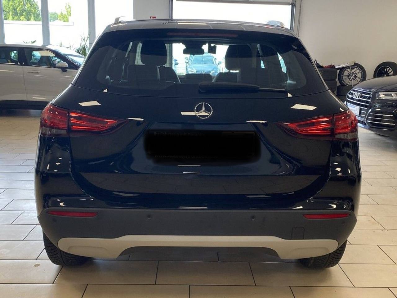 Mercedes-Benz GLA 180
