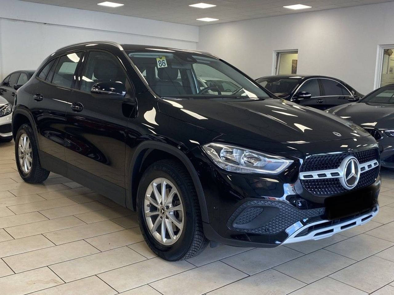 Mercedes-Benz GLA 180
