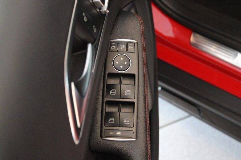 Mercedes-Benz GLA 220 d